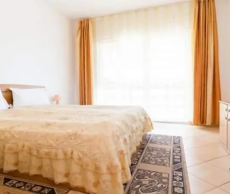Ila Hotel *